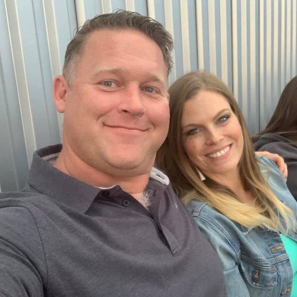 Meet your Posher, Lauren - Picture 1 of 1